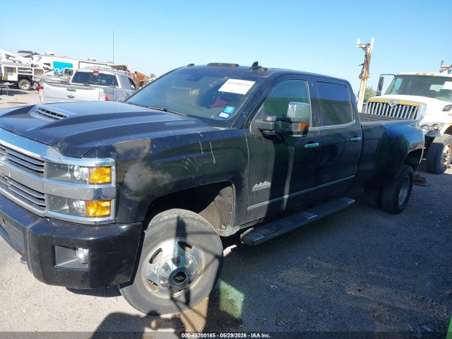 Продажа на аукционе авто 2017 Chevrolet Silverado 3500hd High Country, vin: 1GC4K1EY3HF158177, номер лота: 45200165