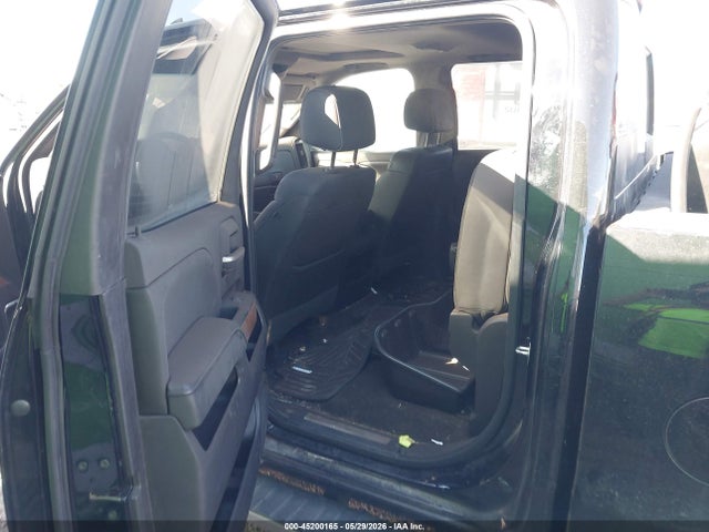 Продажа на аукционе авто 2017 Chevrolet Silverado 3500hd High Country, vin: 1GC4K1EY3HF158177, номер лота: 45200165