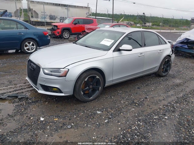 2013 Audi A4 Premium მანქანა იყიდება აუქციონზე, vin: WAUBFAFL4DN038948, აუქციონის ნომერი: 45200203