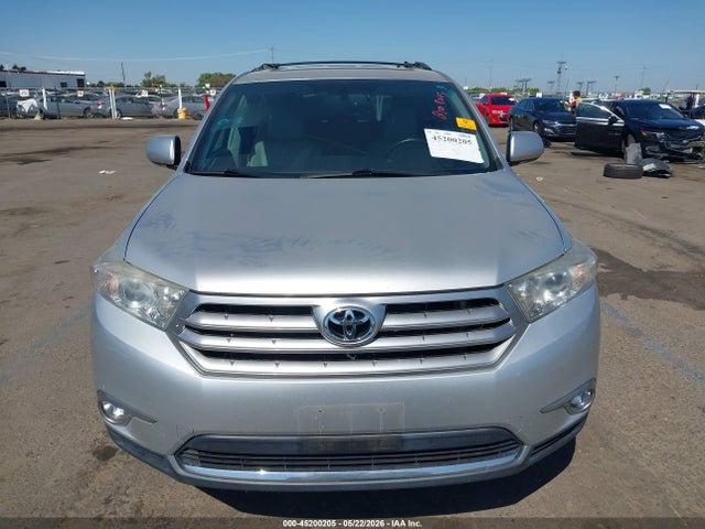 Продаж на аукціоні авто 2011 Toyota Highlander Limited V6, vin: 5TDYK3EH6BS024378, номер лоту: 45200205