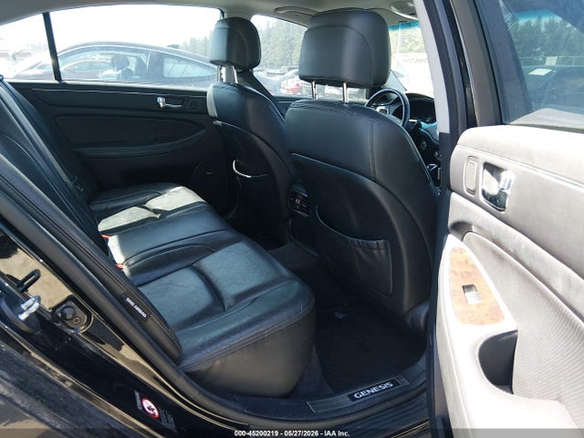 2011 Hyundai Genesis 4.6 მანქანა იყიდება აუქციონზე, vin: KMHGC4DF1BU114348, აუქციონის ნომერი: 45200219