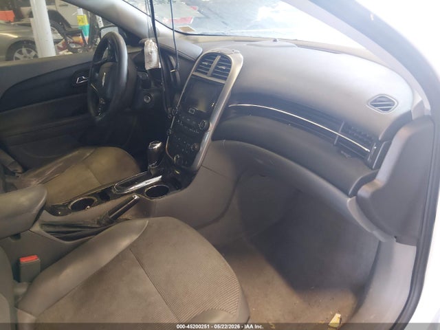Продажа на аукционе авто 2014 Chevrolet Malibu 1lt, vin: 1G11C5SL1EF299656, номер лота: 45200251