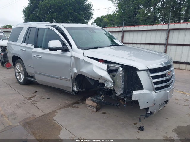 45200274 :رقم المزاد ، 1GYS3CKJ6KR109496 vin ، 2019 Cadillac Escalade Premium Luxury مزاد بيع