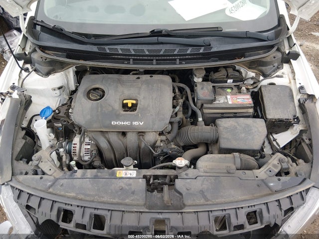 2017 Kia Forte S მანქანა იყიდება აუქციონზე, vin: 3KPFL4A75HE057558, აუქციონის ნომერი: 45200280