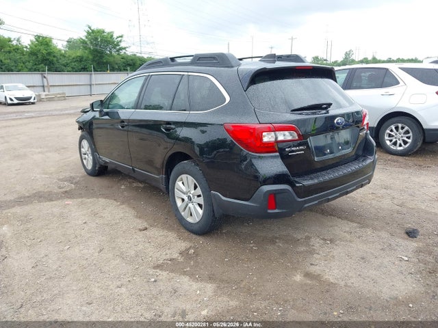 Продажа на аукционе авто 2018 Subaru Outback 2.5i Premium, vin: 4S4BSADC3J3294518, номер лота: 45200281