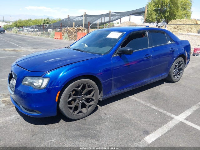 Продаж на аукціоні авто 2019 Chrysler 300 Touring, vin: 2C3CCAAG4KH736948, номер лоту: 45200282