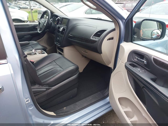Продаж на аукціоні авто 2016 Chrysler Town & Country Touring, vin: 2C4RC1BG9GR132592, номер лоту: 45200327