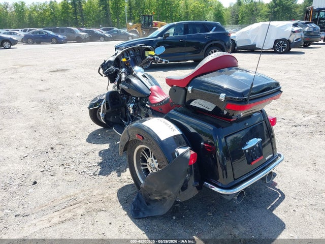 Harley-Davidson FLHTCUTG 2021 1HD1MAF17MB853633 Image 3