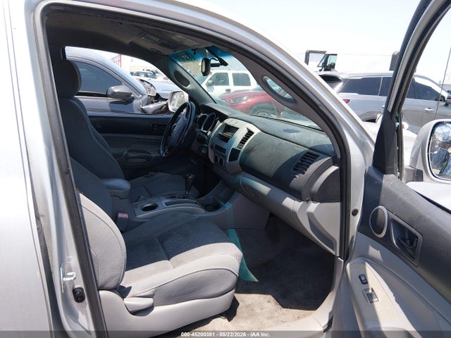 2006 Toyota Tacoma Prerunner V6 მანქანა იყიდება აუქციონზე, vin: 5TEKU72NX6Z195192, აუქციონის ნომერი: 45200381