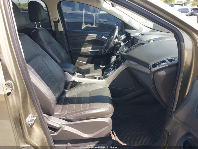 45200385 :رقم المزاد ، 1FMCU0HX1DUC47928 vin ، 2013 Ford Escape Sel مزاد بيع