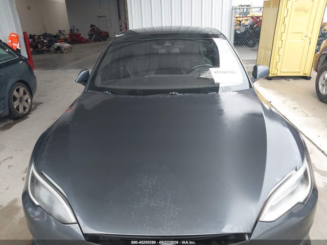 2016 Tesla Model S მანქანა იყიდება აუქციონზე, vin: 5YJSA1E47GF159553, აუქციონის ნომერი: 45200390