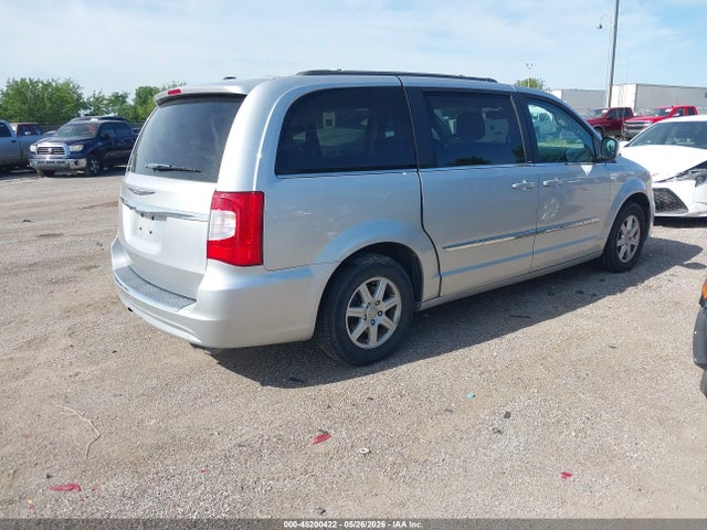 2011 Chrysler Town & Country Touring მანქანა იყიდება აუქციონზე, vin: 2A4RR5DG4BR637011, აუქციონის ნომერი: 45200422