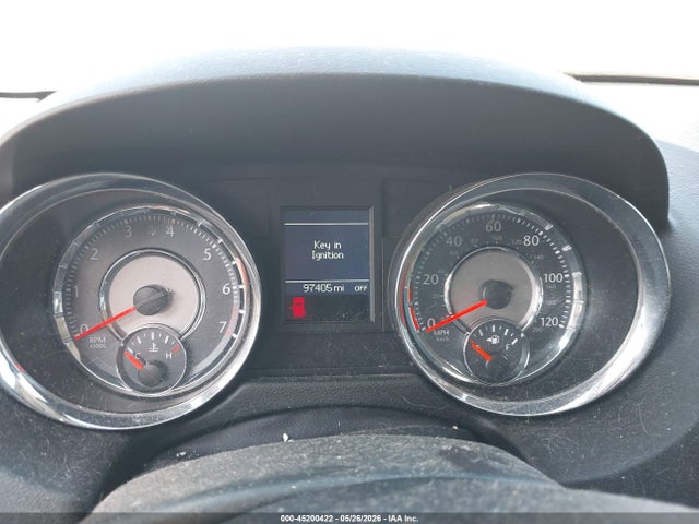 2011 Chrysler Town & Country Touring მანქანა იყიდება აუქციონზე, vin: 2A4RR5DG4BR637011, აუქციონის ნომერი: 45200422