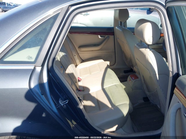 2005 Audi A4 3.0 მანქანა იყიდება აუქციონზე, vin: WAULT68E85A045841, აუქციონის ნომერი: 45200458