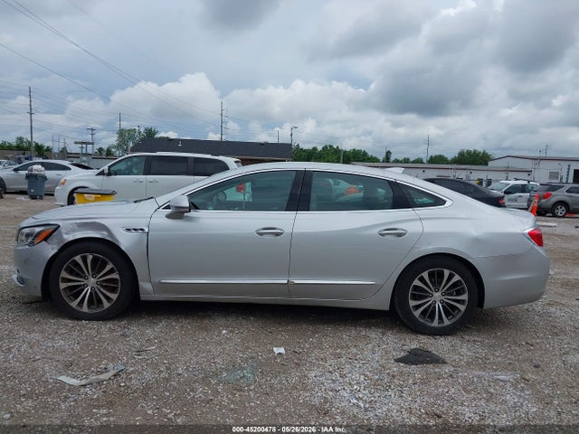 2017 Buick Lacrosse Essence მანქანა იყიდება აუქციონზე, vin: 1G4ZP5SS1HU132800, აუქციონის ნომერი: 45200478