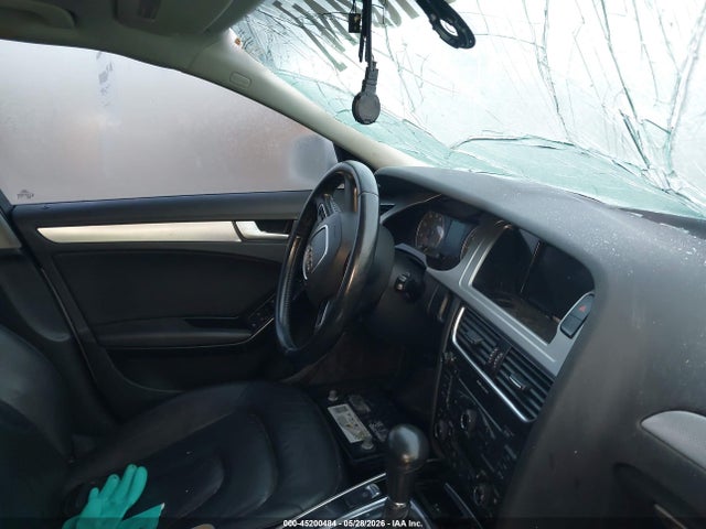 2010 Audi A4 2.0t Premium მანქანა იყიდება აუქციონზე, vin: WAUEFAFL1AN010890, აუქციონის ნომერი: 45200484