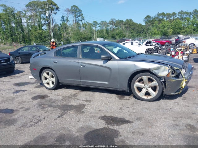45200492 :رقم المزاد ، 2C3CDXHG4CH271823 vin ، 2012 Dodge Charger Sxt مزاد بيع