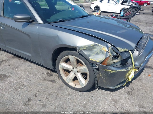 45200492 :رقم المزاد ، 2C3CDXHG4CH271823 vin ، 2012 Dodge Charger Sxt مزاد بيع