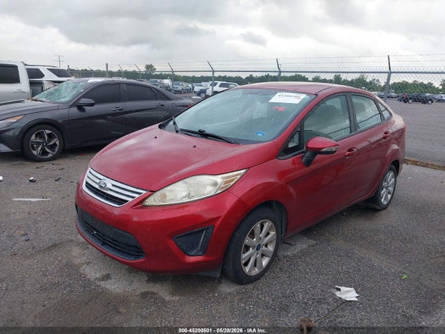 45200501 :رقم المزاد ، 3FADP4BJ2DM146337 vin ، 2013 Ford Fiesta Se مزاد بيع