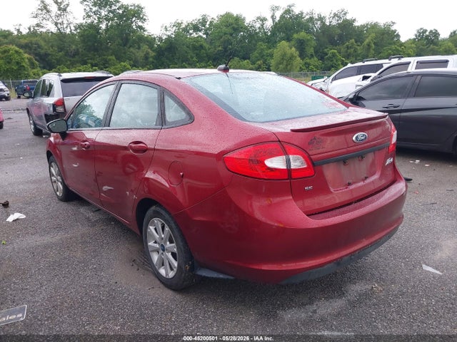 45200501 :رقم المزاد ، 3FADP4BJ2DM146337 vin ، 2013 Ford Fiesta Se مزاد بيع
