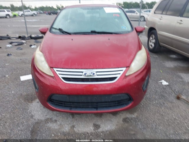 45200501 :رقم المزاد ، 3FADP4BJ2DM146337 vin ، 2013 Ford Fiesta Se مزاد بيع