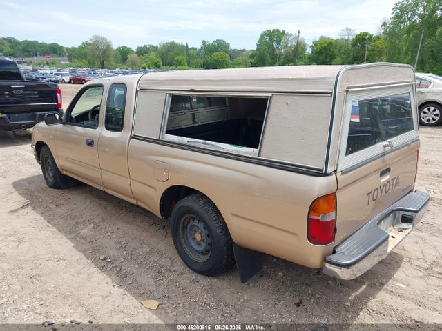 45200515 :رقم المزاد ، 4TAVL52N2VZ220788 vin ، 1997 Toyota Tacoma مزاد بيع