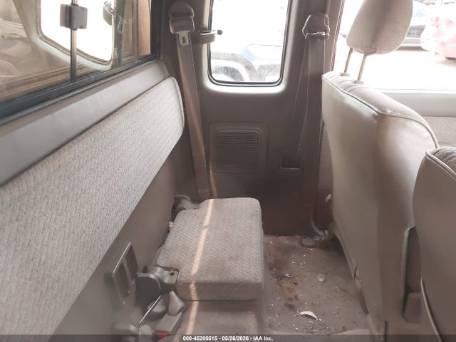 45200515 :رقم المزاد ، 4TAVL52N2VZ220788 vin ، 1997 Toyota Tacoma مزاد بيع