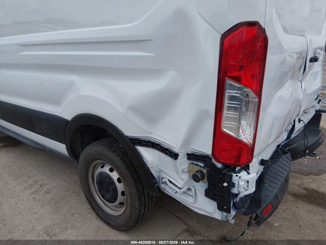 Ford Transit-250 2023 1FTBR1C89PKB56445 Image 17