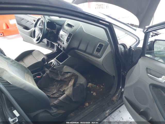 Auction sale of the 2017 Kia Forte Lx, vin: 3KPFK4A75HE048569, lot number: 45200526