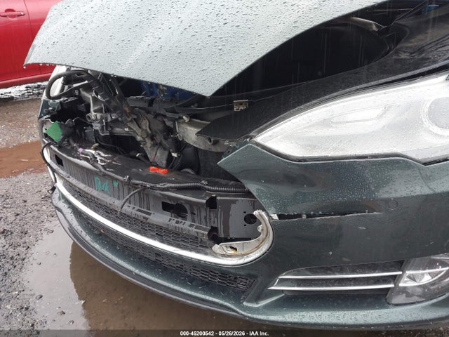 Продаж на аукціоні авто 2014 Tesla Model S P85, vin: 5YJSA1H10EFP49396, номер лоту: 45200542