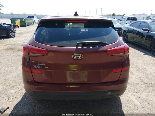 KM8J23A41KU939358 Hyundai TUCSON SE