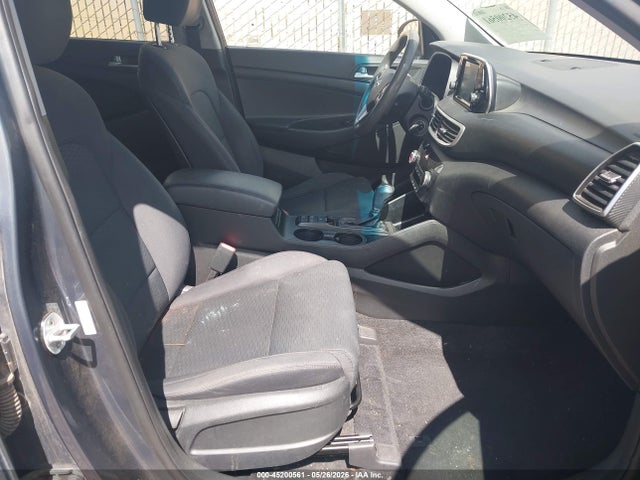 2019 Hyundai Tucson Se მანქანა იყიდება აუქციონზე, vin: KM8J2CA47KU947593, აუქციონის ნომერი: 45200561