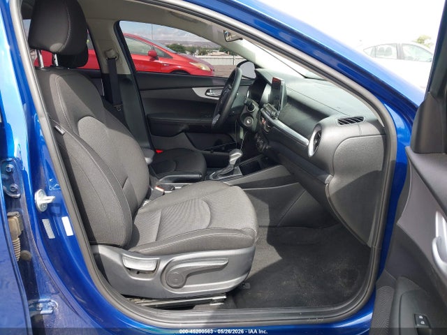 3KPF24AD4RE698744 KIA Forte Lxs