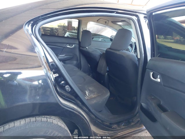 Продажа на аукционе авто 2015 Honda Civic Lx, vin: 2HGFB2E58FH531652, номер лота: 45200609