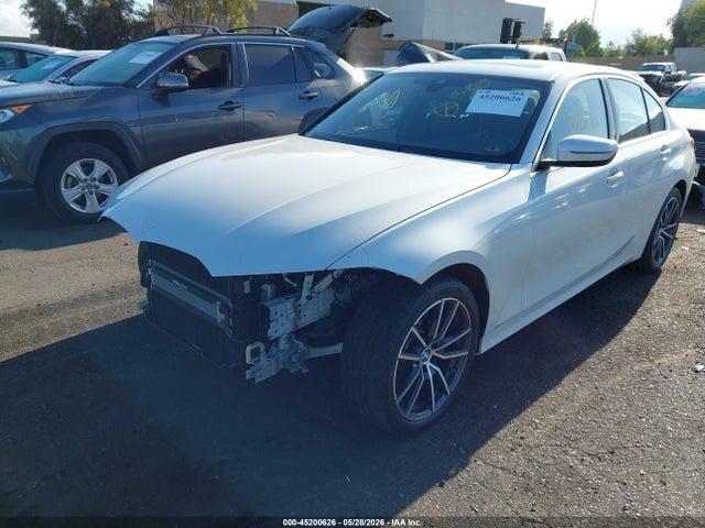 WBA5R1C53KAK09252 BMW 330I