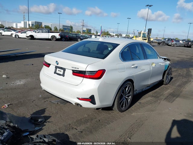 WBA5R1C53KAK09252 BMW 330I