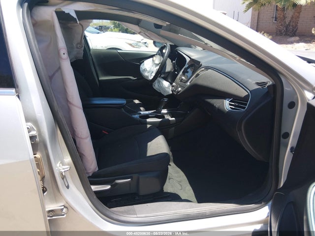 1G1ZD5ST2JF124519 Chevrolet MALIBU LT