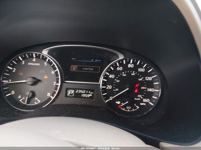 2015 Nissan Pathfinder S მანქანა იყიდება აუქციონზე, vin: 5N1AR2MN0FC609667, აუქციონის ნომერი: 45200631