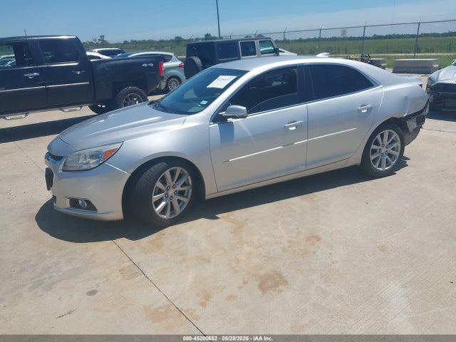 Chevrolet MALIBU 2LT 2015 1G11D5SL8FU120099 Image 2