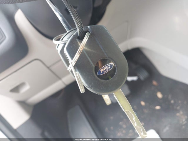 Продаж на аукціоні авто 2018 Ford Escape Se, vin: 1FMCU0GD7JUD07052, номер лоту: 45200660
