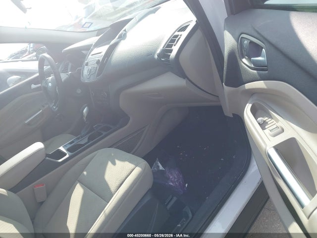 Продаж на аукціоні авто 2018 Ford Escape Se, vin: 1FMCU0GD7JUD07052, номер лоту: 45200660