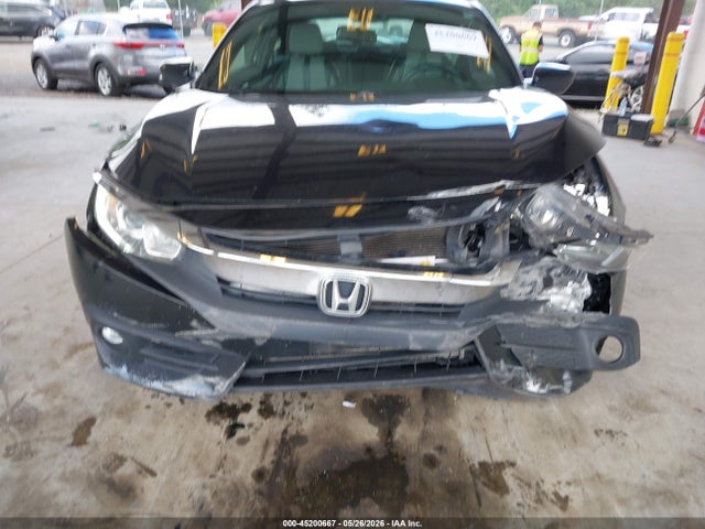 Продажа на аукционе авто 2018 Honda Civic Ex-l, vin: 2HGFC3B79JH354563, номер лота: 45200667