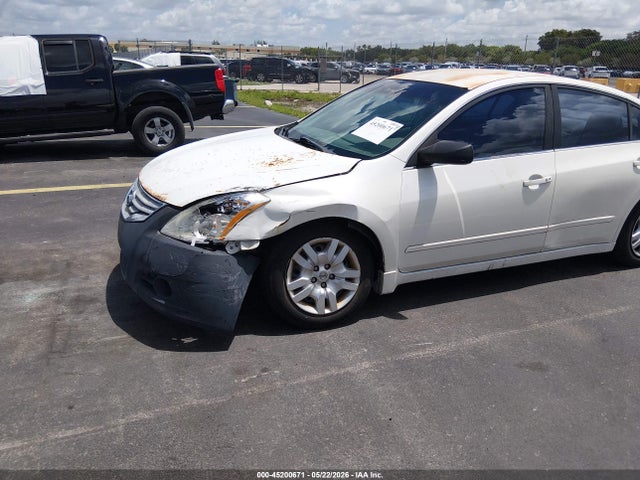 2010 Nissan Altima 2.5 S მანქანა იყიდება აუქციონზე, vin: 1N4AL2AP9AN505533, აუქციონის ნომერი: 45200671
