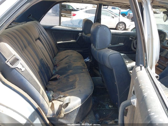 1983 Mercedes-benz 300 Dt მანქანა იყიდება აუქციონზე, vin: WDBAB33A4DB030180, აუქციონის ნომერი: 45200683