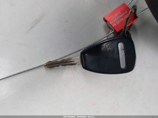 45200684 :رقم المزاد ، 1B3CC4FB0AN174418 vin ، 2010 Dodge Avenger Sxt مزاد بيع