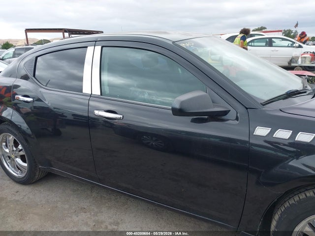 45200684 :رقم المزاد ، 1B3CC4FB0AN174418 vin ، 2010 Dodge Avenger Sxt مزاد بيع