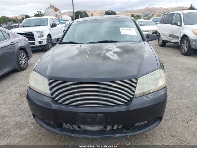 45200684 :رقم المزاد ، 1B3CC4FB0AN174418 vin ، 2010 Dodge Avenger Sxt مزاد بيع