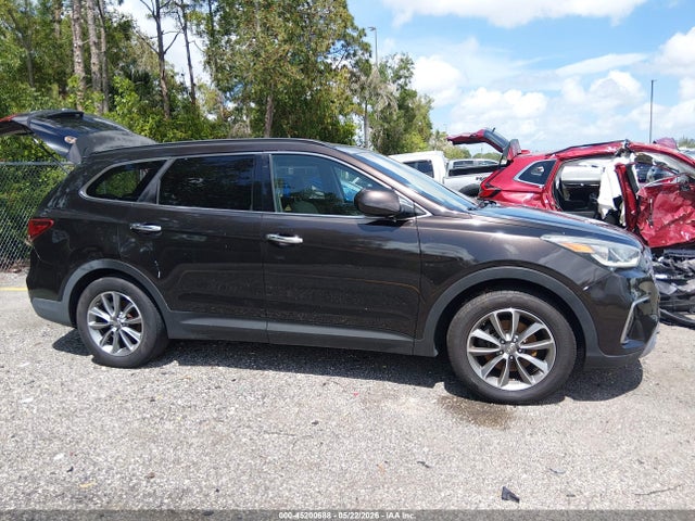 2017 Hyundai Santa Fe Se მანქანა იყიდება აუქციონზე, vin: KM8SM4HF9HU195318, აუქციონის ნომერი: 45200688