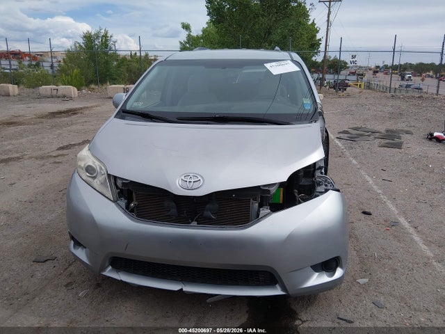 Toyota Sienna Le 8 Passenger 2015 5TDKK3DC3FS634840 Image 13