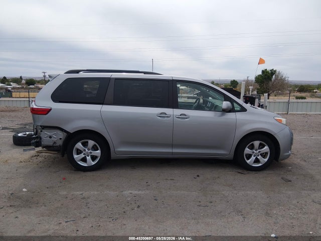 Toyota Sienna Le 8 Passenger 2015 5TDKK3DC3FS634840 Image 14